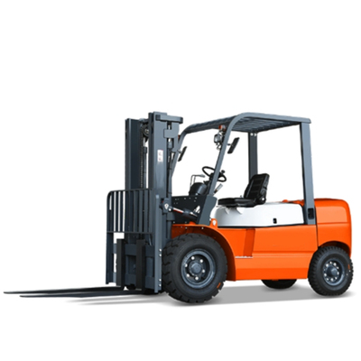4-5吨内燃平衡重式叉车
